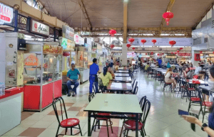 Pasar Atum Surabaya Sepi Pembeli, Pedagang Terdesak Ekonomi