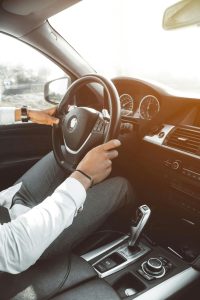 Belajar Mengemudi Otodidak Tetap Bisa Buat SIM, Ini Aturan Terbarunya