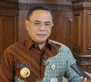 Pernyataan Bupati Pati Picu Gejolak: Ribuan Warga Demo Tolak Kenaikan PBB