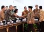 Presiden Prabowo Subianto baru-baru ini memuji para menterinya atas kerja