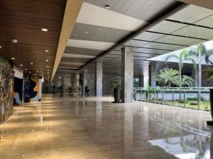 DPR Terapkan WFH Saat Demo Buruh, Kompleks Parlemen Senayan Sepi Aktivitas