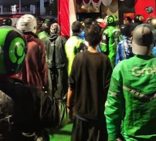 https://beritaadikara.com/solidaritas-tanpa-batas-netizen-asean-ramai-ramai-kirim-makanan-untuk-ojol-indonesia/