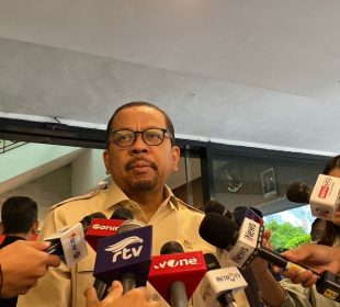 https://beritaadikara.com/ksp-siapkan-kajian-kebijakan-impor-bbm-satu-pintu-lewat-pertamina/