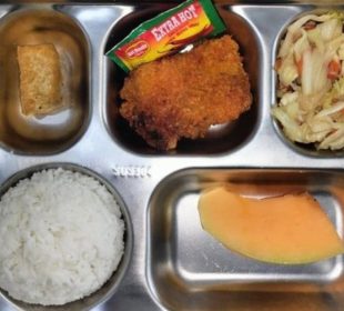 https://beritaadikara.com/daging-hiu-jadi-menu-mbg-di-kalbar-puluhan-siswa-keracunan-program-makan-gratis-dipertanyakan/