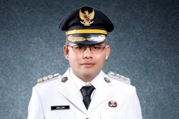 https://beritaadikara.com/wali-kota-prabumulih-klarifikasi-polemik-pemecatan-kepsek-smpn-1/