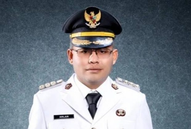 https://beritaadikara.com/wali-kota-prabumulih-klarifikasi-polemik-pemecatan-kepsek-smpn-1/