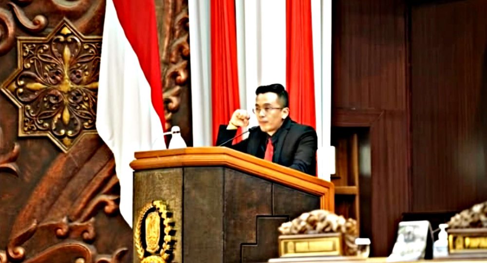 https://beritaadikara.com/meski-mbg-biaya-…im-tidak-berdiam/