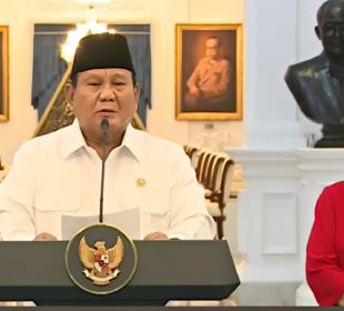 https://beritaadikara.com/prabowo-dan-ketu…-demo-masyarakat/