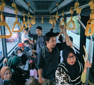 https://beritaadikara.com/transformasi-ang…ir-di-jawa-timur/
