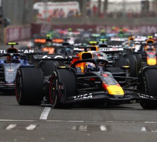 https://beritaadikara.com/dominasi-verstappen-dan-kebangkitan-williams-drama-penuh-warna-di-gp-azerbaijan-2025/