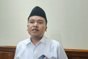 https://beritaadikara.com/wujudkan-hari-sa…asa-depan-santri/