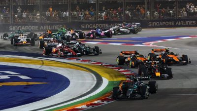 https://beritaadikara.com/george-russell-menangi-gp-singapura-2025-mclaren-kunci-gelar-konstruktor-di-marina-bay/