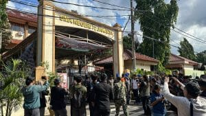Tragedi Teror Bom di Sekolah : 54 Korban Luka Usai Ledakan Guncang SMA 72 Jakarta
