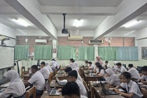 Tantangan Sistem TKA SMA: Kritik, Dorongan Reformasi, dan Harapan Perbaikan