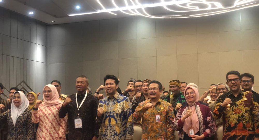 https://beritaadikara.com/brida-jatim-gelar-inotek-award-2025-dorong-inovasi-daerah-untuk-kesejahteraan-masyarakat/