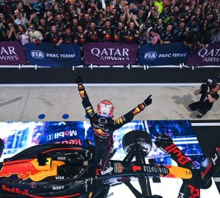 https://beritaadikara.com/max-verstappen-menang-di-qatar-perebutan-gelar-f1-2025-ditentukan-di-abu-dhabi/
