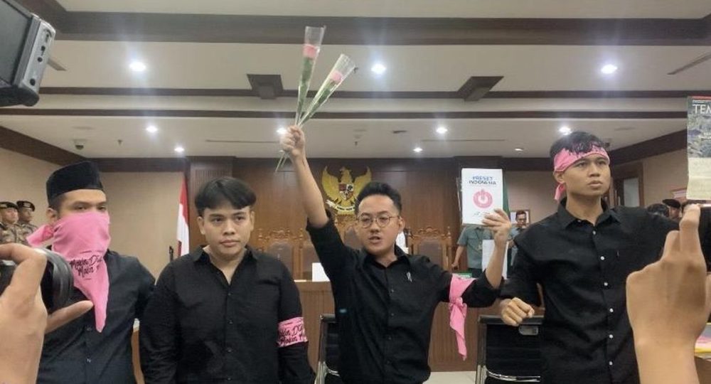 https://beritaadikara.com/delpedro-cs-jalani-sidang-perdana-kasus-demo-agustus-2025-di-pn-jakpus/
