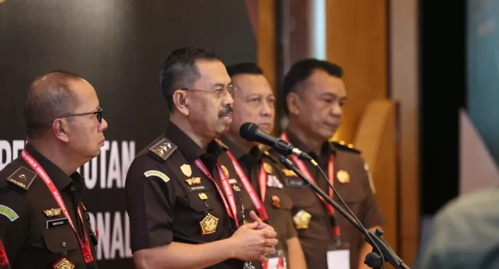 https://beritaadikara.com/skema-dpa-dinilai-mampu-percepat-pemulihan-kerugian-negara-dalam-kasus-korupsi-korporasi/