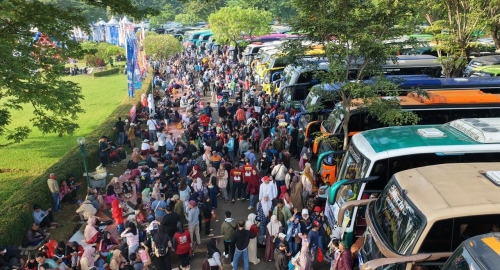 https://beritaadikara.com/puncak-arus-mudik-dan-arus-balik-lebaran-2026-pemerintah-siapkan-strategi-antisipasi/