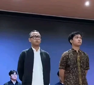 https://beritaadikara.com/kasus-pelecehan-seksual-mahasiswa-fh-ui-menggemparkan-ui-siapkan-sanksi-tegas-bagi-pelaku/