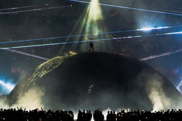 https://beritaadikara.com/kontroversi-global-kanye-west-kian-meluas-larangan-memasuki-uk-akibat-rekam-jejak-masa-lalu/