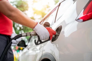 https://beritaadikara.com/lonjakan-harga-bbm-mei-2026-dexlite-dan-pertamax-turbo-naik-drastis/
