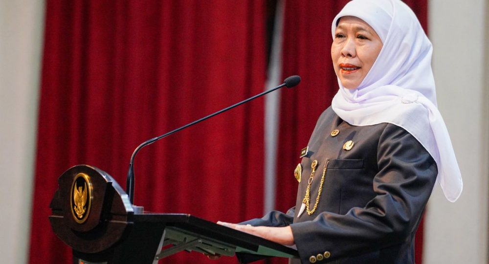 https://beritaadikara.com/khofifah-dorong-lahirnya-generasi-pintar-dan-berkarakter-lewat-pelantikan-65-kepala-sekolah/