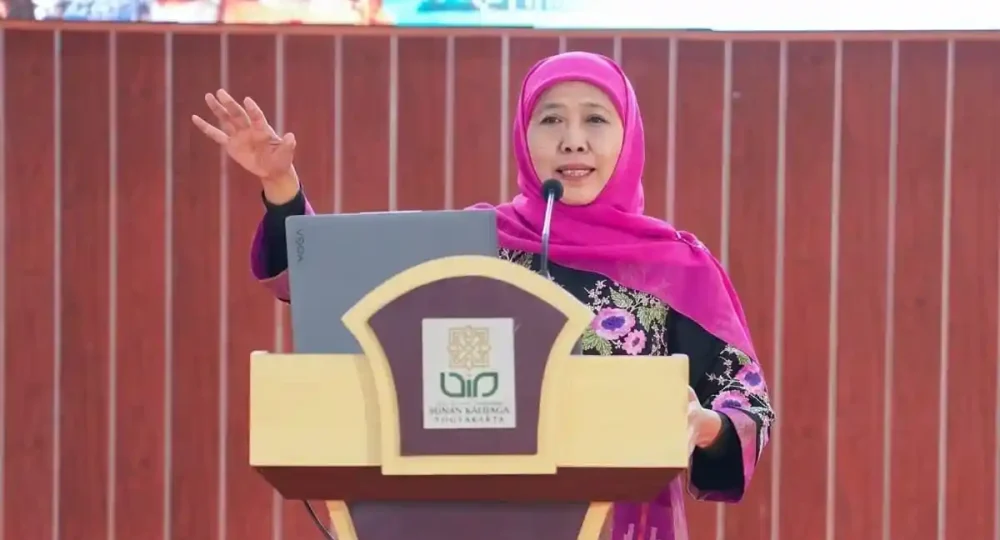 https://beritaadikara.com/ekspor-industri-halal-jawa-timur-tembus-usd-322-miliar-bukti-produk-halal-jatim-miliki-daya-saing-tinggi/