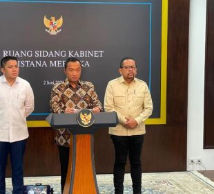 https://beritaadikara.com/pencopotan-pimpinan-bgn-jadi-sorotan-dpr-dorong-pembenahan-menyeluruh-program-mbg/