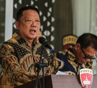 https://beritaadikara.com/tiga-perkara-korupsi-yang-libatkan-eks-jampidsus-jadi-fokus-penyidikan-transparansi-penegakan-hukum-diuji/