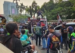 Ribuan OJOL Gelar Aksi di Monas, Desak Regulasi Baru dan Skema Bagi Hasil yang Lebih Adil
