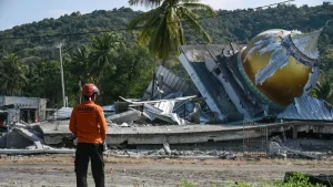 Mendagri Dorong Percepatan Pendataan Sekolah dan Rumah Ibadah Terdampak Gempa NTT