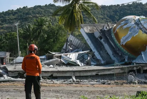 Mendagri Dorong Percepatan Pendataan Sekolah dan Rumah Ibadah Terdampak Gempa NTT