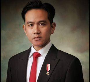 Sengketa Syarat Pendidikan Gibran Masuk MK, Bawaslu Soroti Akses Data Pencalonan