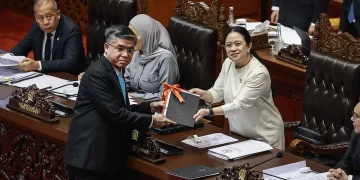 DPR Sahkan UU Pelindungan Ketenagakerjaan, Aturan Baru Perkuat Hak Buruh dan Pesangon